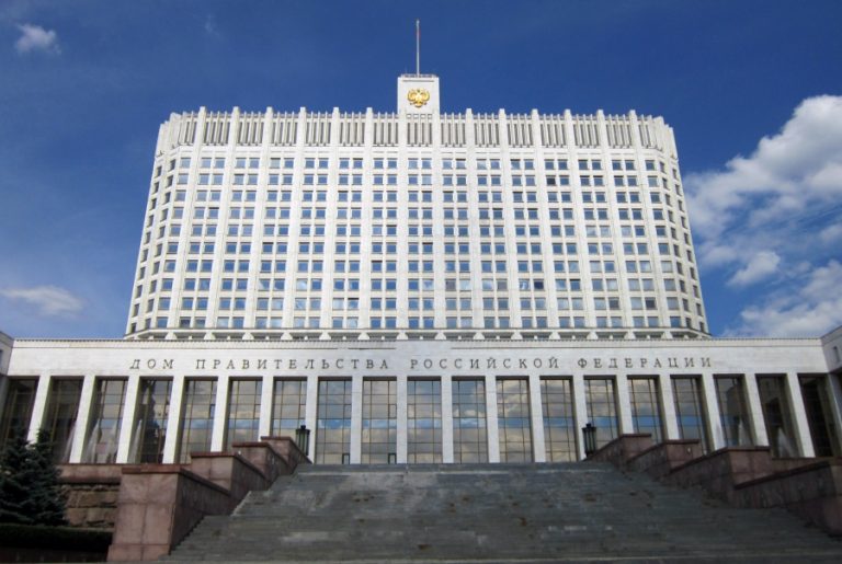 Дмитрий Козак и Мурат Кумпилов обсудили задачи по развитию энергетики Адыгеи. 3.04.2019 г.