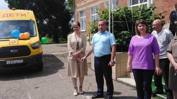 aleksandrbutusov__59597244_111014373301332_4527475023942470947_n