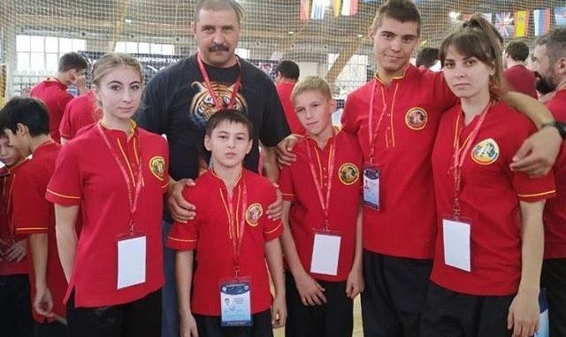 Канатов