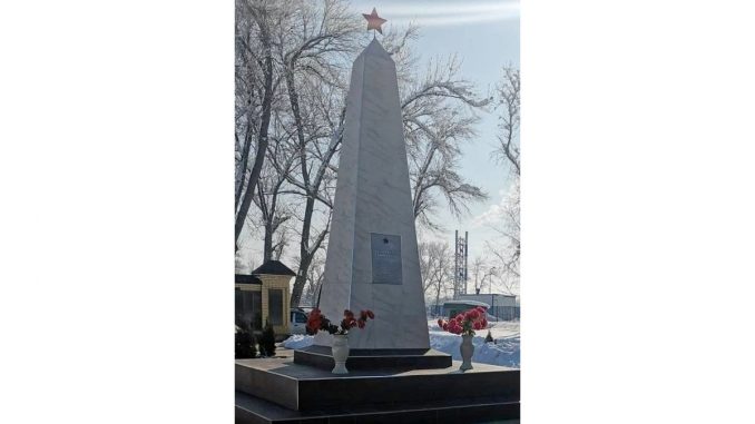 фото памятника