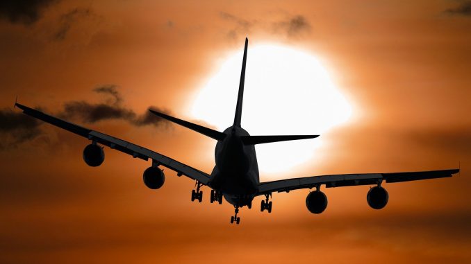 plane-1362587_1920
