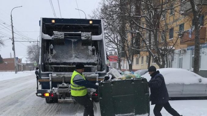 снег