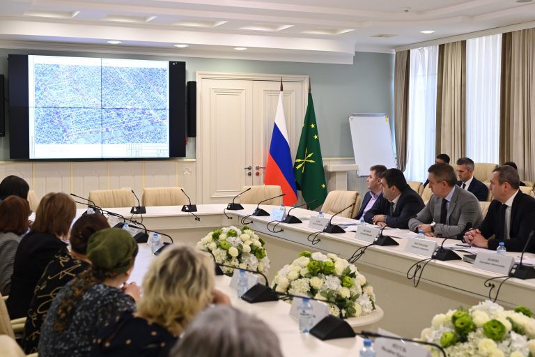 Глава Адыгеи провел совещание по вопросам газификации СНТ и ДНТ