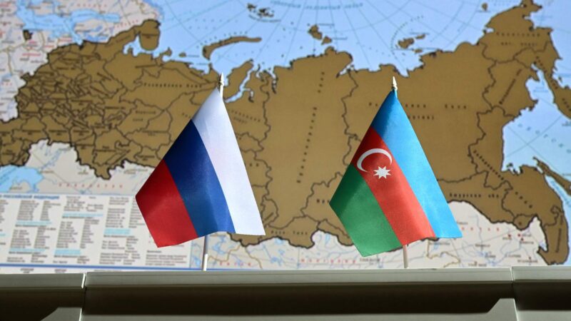 В припадке русофобии: Зачем Азербайджан устраивает охоту на россиян и обвиняет в своих бедах Россию?