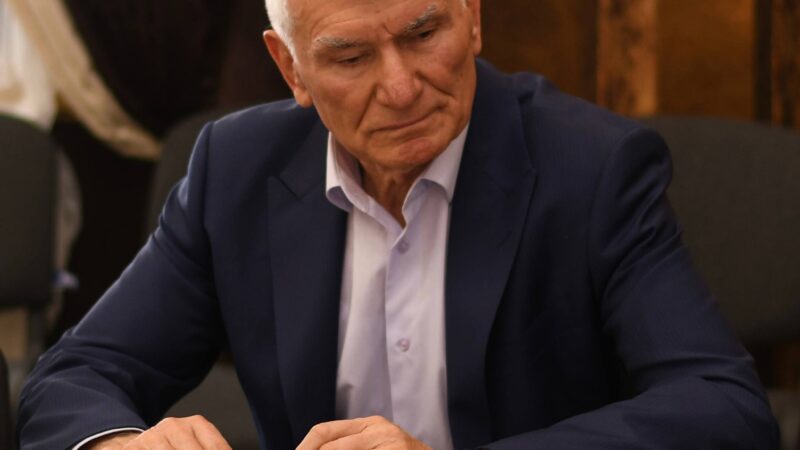 Первый Президент Республики Адыгея Аслан Джаримов отмечает 86-летие