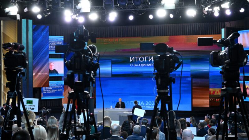 У жителей Гиагинского района есть возможность задать свой вопрос Президенту РФ