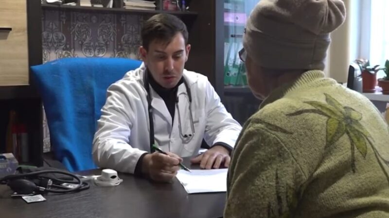 Врачи из Адыгеи работают в Херсонской области