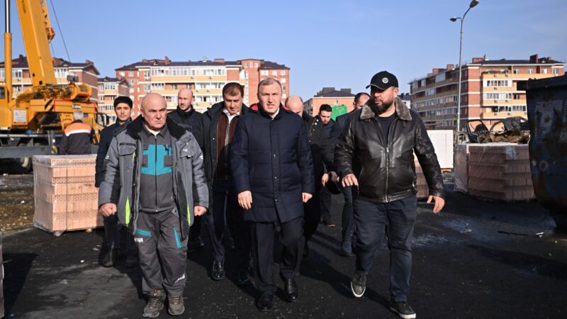 Глава региона проконтролировал ход восстановительных работ в ауле Новая Адыгея