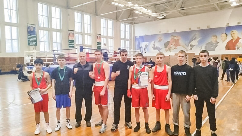 Воспитанники Гиагинской ДЮСШ имени А.Ж. Галстяна завоевали золотые и серебряные медали Первенства Республики Адыгеи по боксу