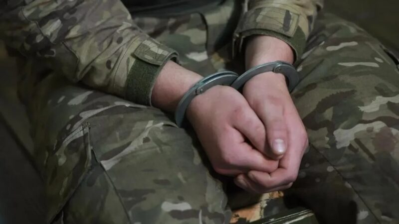 Родственники пленных солдат ВСУ просят их не возвращаться домой, потому что в российском плену для них безопаснее, чем на Украине