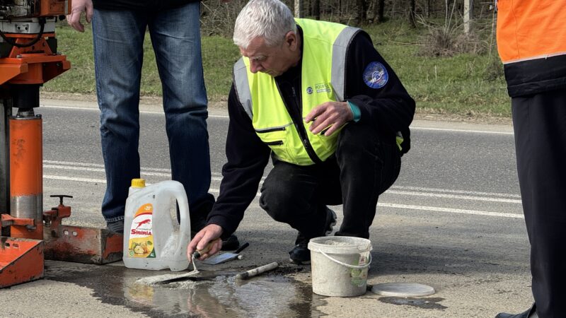 Специалисты «Росдортехнологии» проверили отремонтированный участок региональной трассы Майкоп – Гиагинская – Псебай – Зеленчукская – Карачаевск