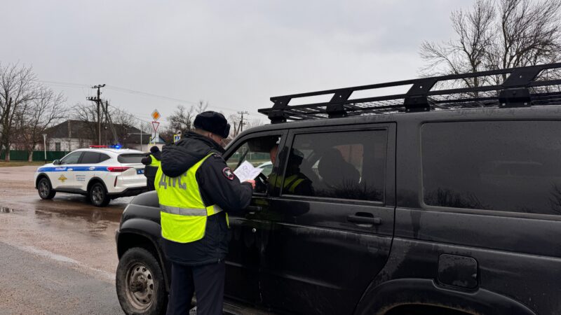 Пресечены факты управления автомобилями в состоянии опьянения жителями Гиагинского района, ранее лишенными прав