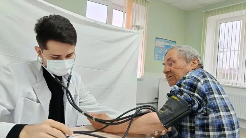 В селе Сергиевском прошла выездная акция в рамках регионального движения «За медицину здорового долголетия»