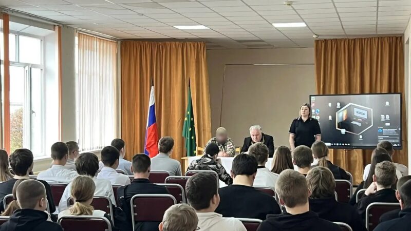 Школьники станицы Гиагинской приняли участие в антинаркотическом мероприятии