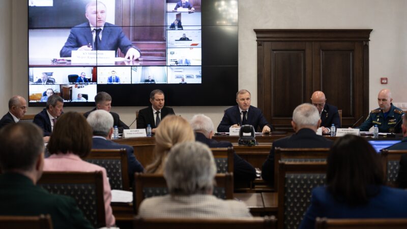 В Адыгее на заседании региональной комиссии обсудили готовность сил и средств к паводкам и пожароопасному сезону