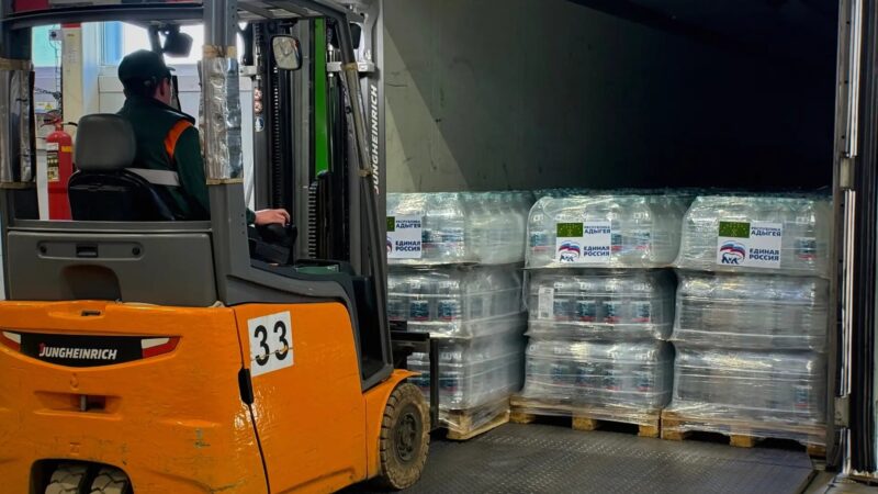 Из Адыгеи в Дагестан направлена новая партия гуманитарной помощи