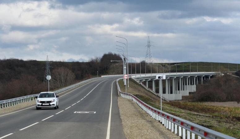 В России в нормативное состояние приведут свыше 340 участков дорог, ведущих к туристическим объектам